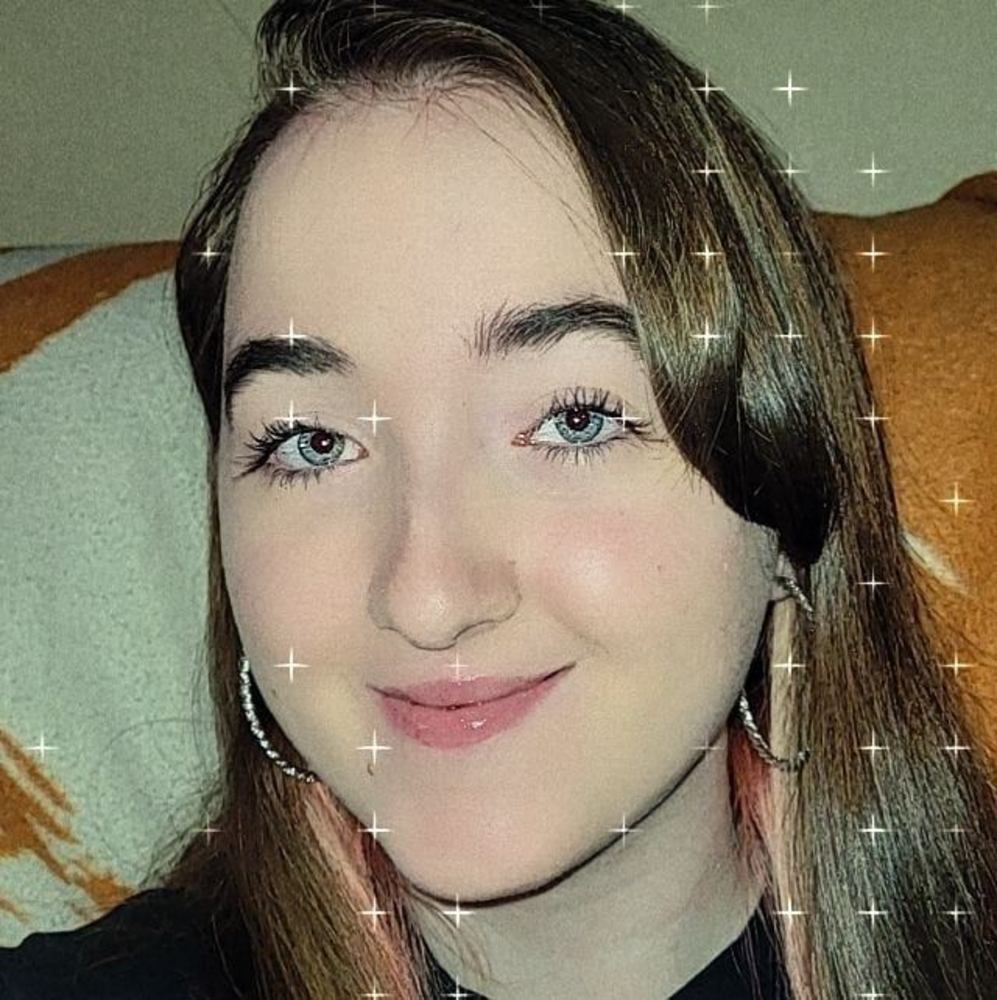 Meet your Posher, Dana